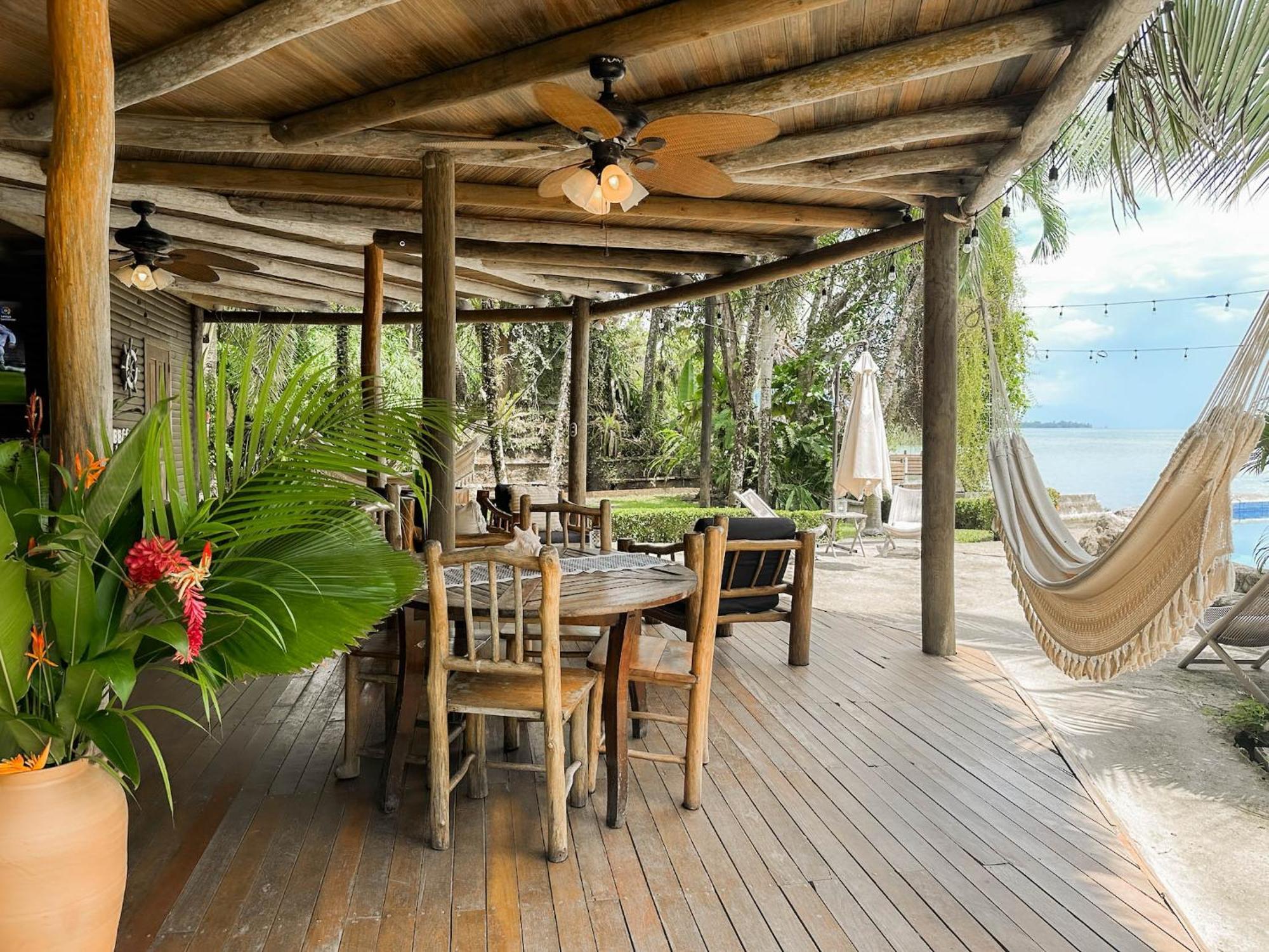 Casa Caribe Hotel Rio Dulce Exterior photo